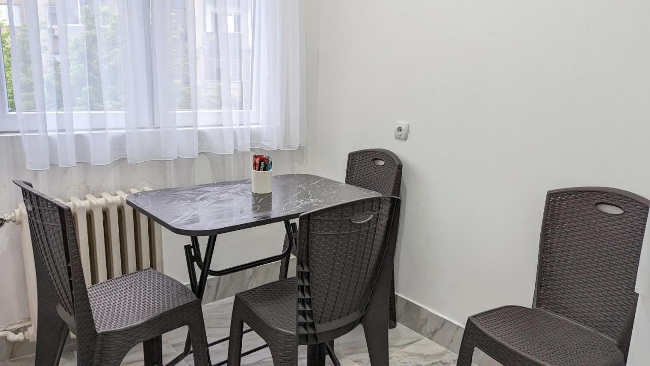 Main Square Apartment - סקופיה מראה חיצוני תמונה