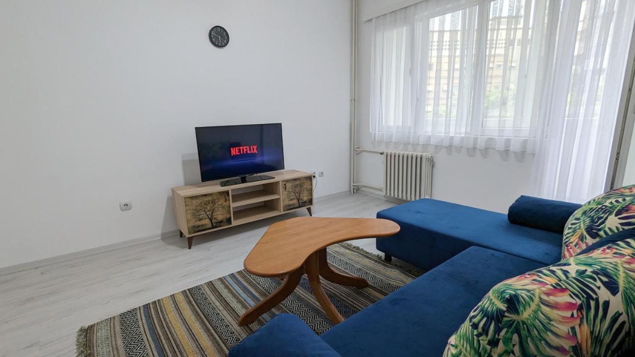 Main Square Apartment - סקופיה מראה חיצוני תמונה