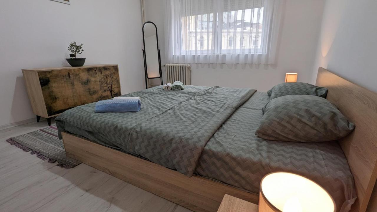 Main Square Apartment - סקופיה מראה חיצוני תמונה