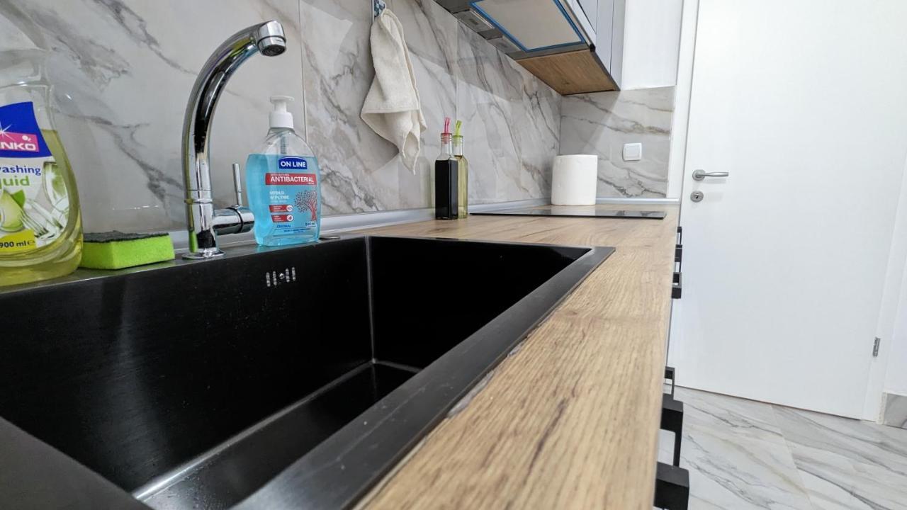 Main Square Apartment - סקופיה מראה חיצוני תמונה